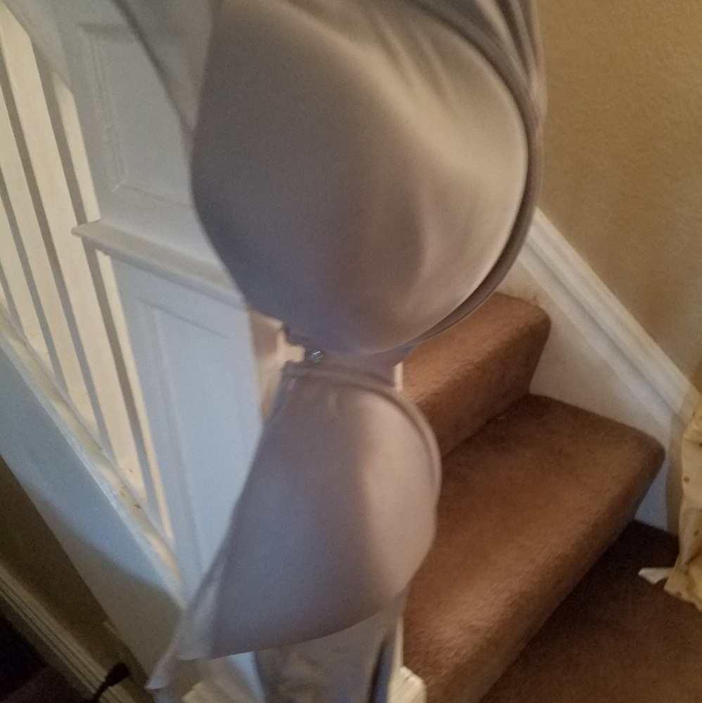 Cacique 46ddd bra